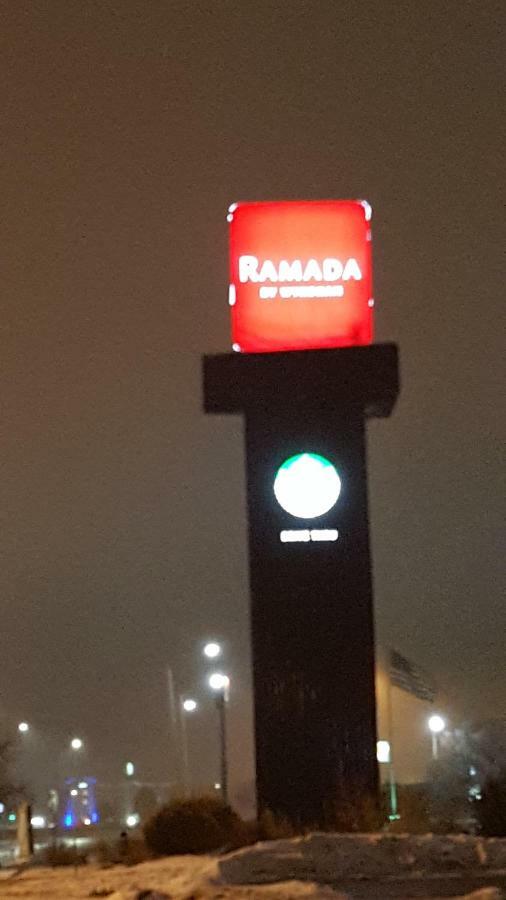 Ramada By Wyndham North Platte Hotel Exterior photo